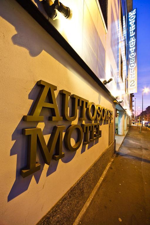 Autosole 2 Hotel Milan Bagian luar foto